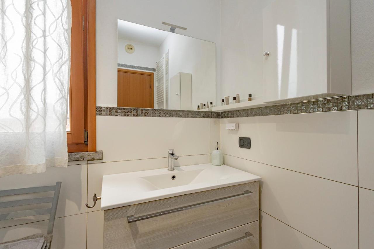 דירות Senago Bomboniera Milano Zona Rho Fiera - Bilocale 70Mq מראה חיצוני תמונה