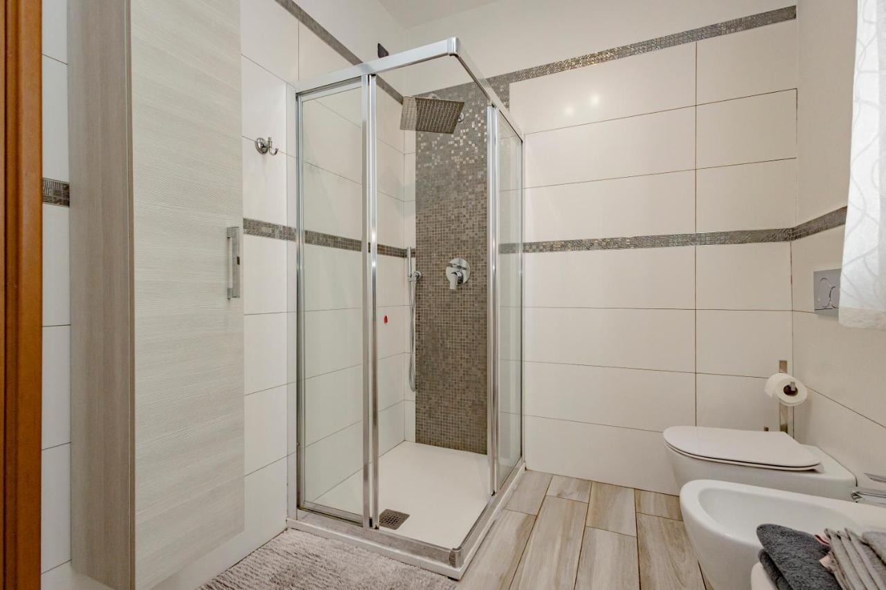 דירות Senago Bomboniera Milano Zona Rho Fiera - Bilocale 70Mq מראה חיצוני תמונה
